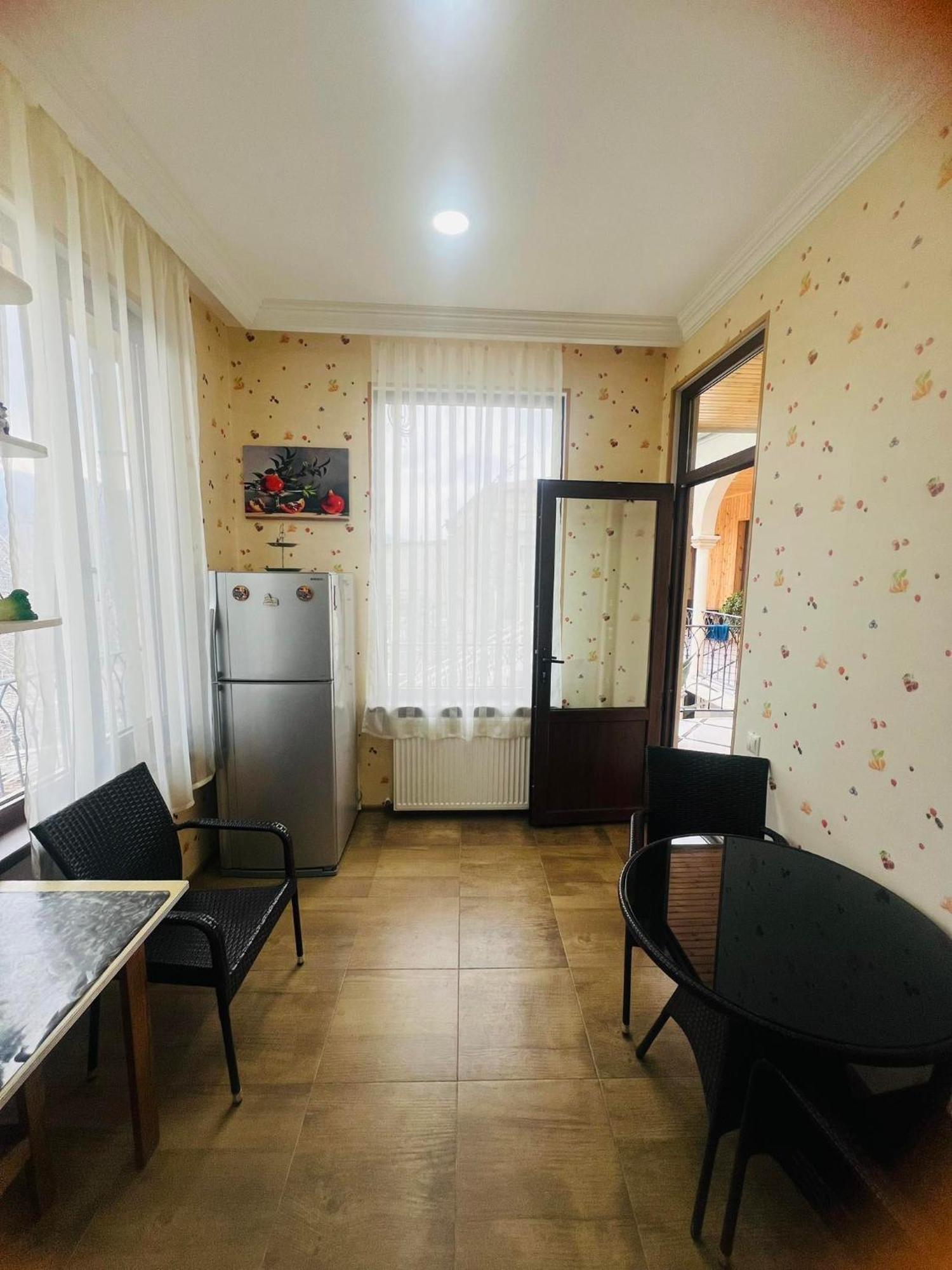 Guest House Tmt Sighnaghi Exterior photo
